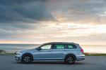 Volkswagen Passat Estate R-Line Edition 2019 года (UK)